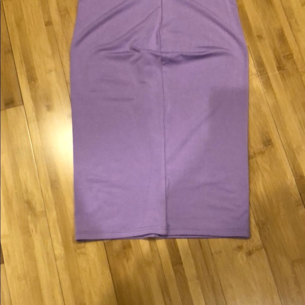 Dress - Picture 3 of 3